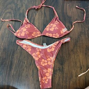 5/$25 SHEIN Floral Bikini Set